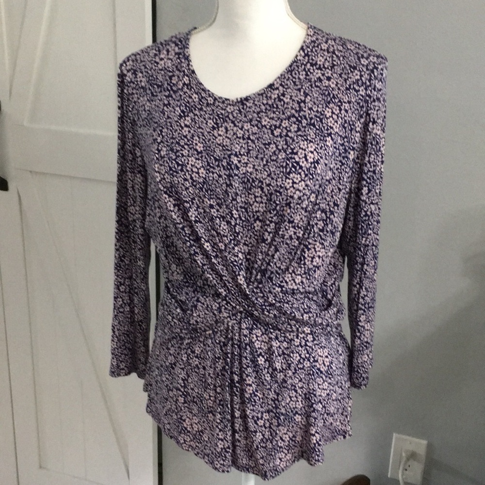 Juicy Couture crisscrossed front, size large